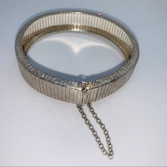 Silpada Sterling Silver Bangle Bracelet - Picture 4 of 8